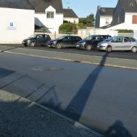 Parking et mur de clôture